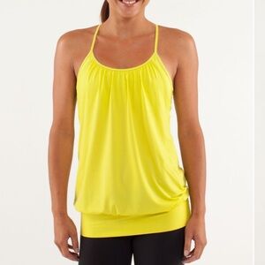Lululemon No Limits Tank Top Sports Bra in Split Pea / Heathered Split Pea Sz 4